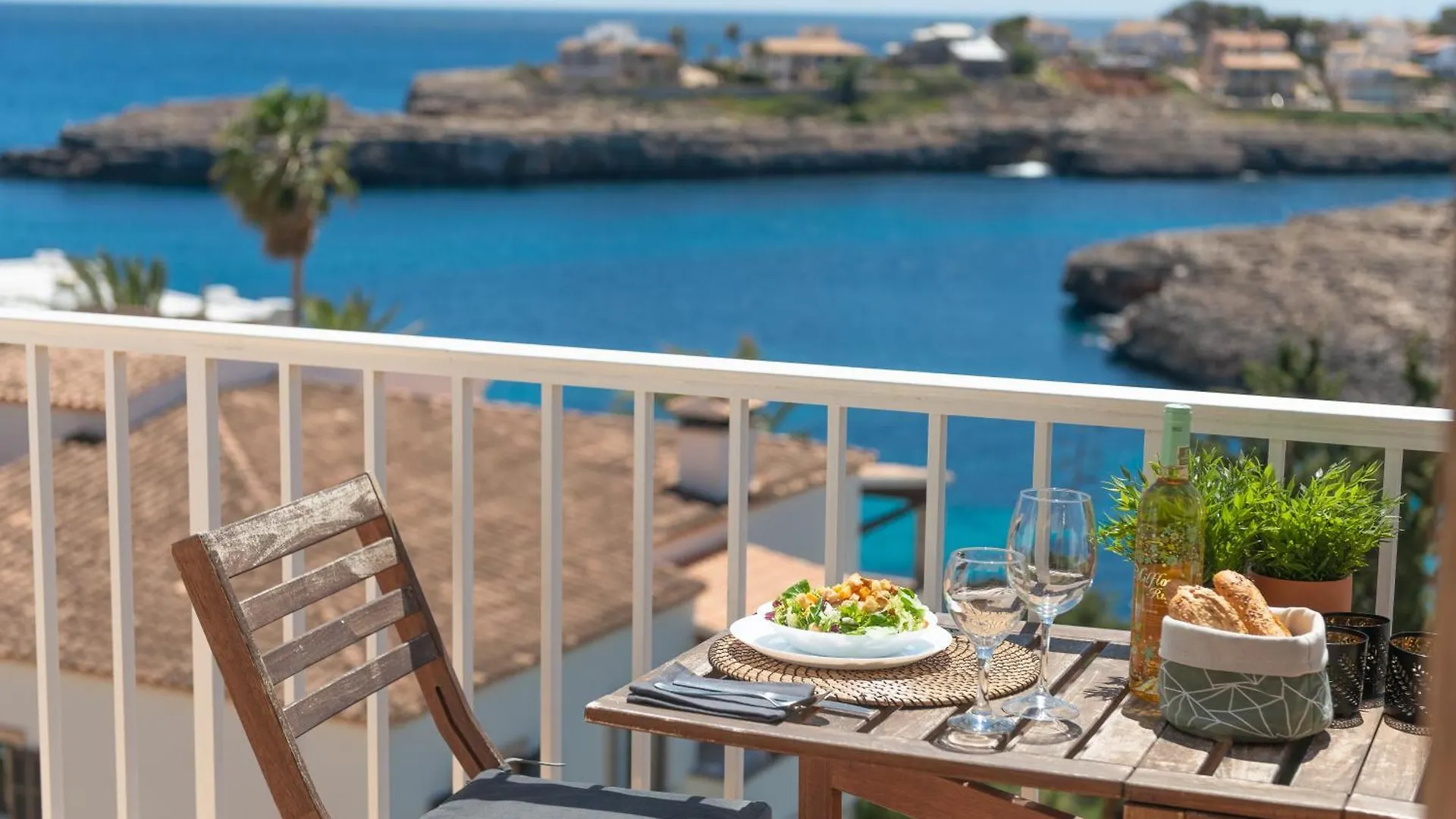 New! Apartment Harmonia, Front Sea View, Cala Marsal Beach 300M Portocolom